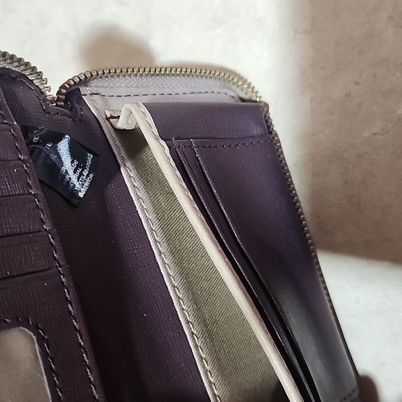 Fossil Color Block Wallet card holder - Picture 10 of 10